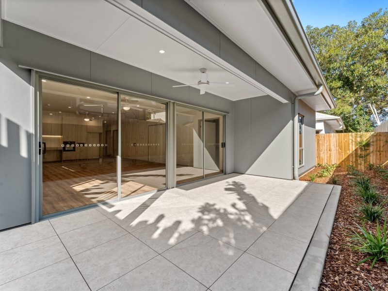 12 Wallaby St