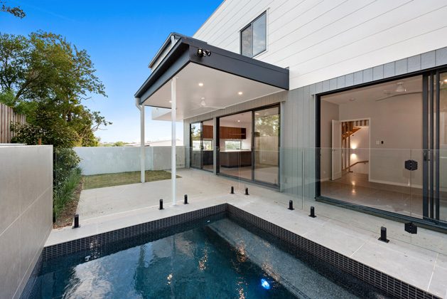 40 Burnaby Tce